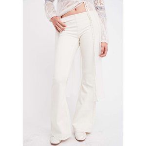 NWT Free People Penny Pull On Flare Jeans / Worn White